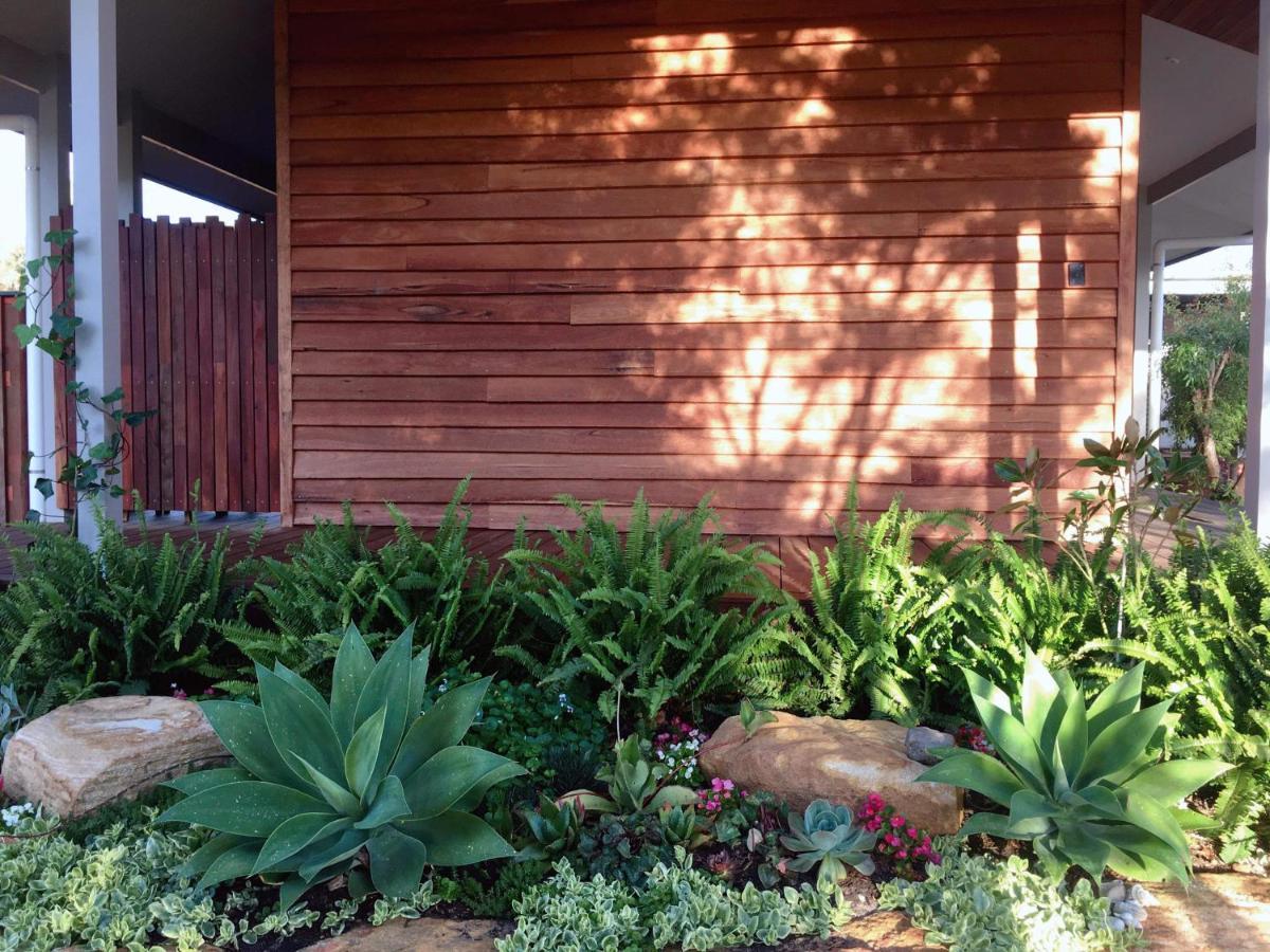 Grape Juice Retreat Rustic Romantic Gateway 5Mins To Beaches & Town Margaret River Exterior photo