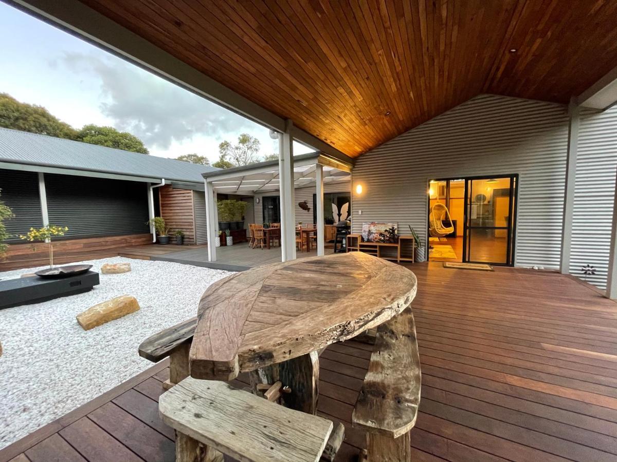Grape Juice Retreat Rustic Romantic Gateway 5Mins To Beaches & Town Margaret River Exterior photo