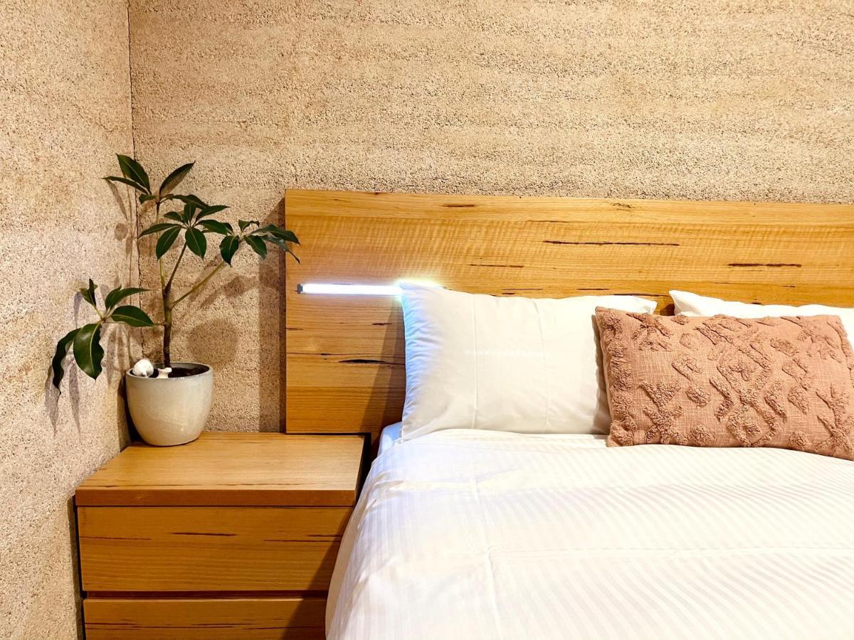 Grape Juice Retreat Rustic Romantic Gateway 5Mins To Beaches & Town Margaret River Exterior photo