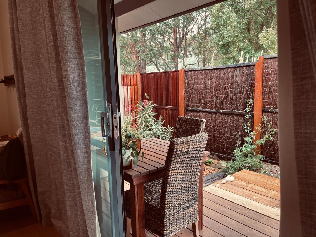 Grape Juice Retreat Rustic Romantic Gateway 5Mins To Beaches & Town Margaret River Exterior photo